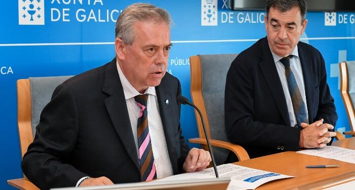 La Xunta propone descentralizar el Grado de Medicina