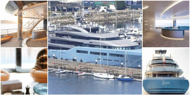 Un megayate de 250 millones de dólares atraca en Vigo