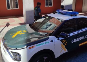 Utilizan un camión para robar en Moaña ventanas y griferías de una casa en obras