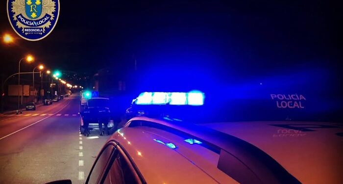 Una salida de vía en Redondela deja un herido tras una persecución policial en Chapela