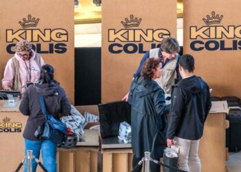 La fiebre de los paquetes perdidos llega a Vigo de la mano de King Colis