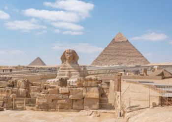 Viajar en grupo a Egipto: ventajas de un viaje organizado frente a viajar por libre