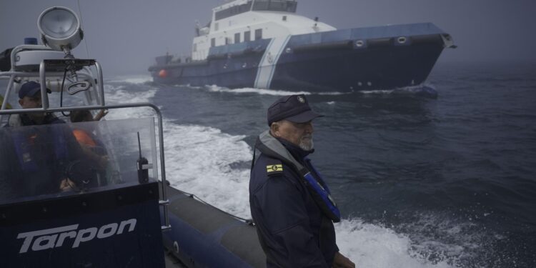 Los decomisos de pescados y mariscos a furtivos aumentan un 13% en Galicia en lo que va de año