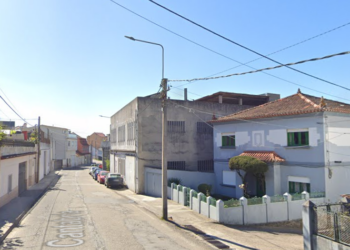 Detenido en Vigo tras agredir a su pareja y a su madre delante de sus hijos de 20 meses y 12 años