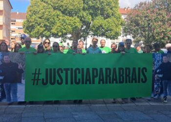 Concentración para rechazar la puesta en libertad del conductor que arrolló mortalmente a un motorista en O Rosal