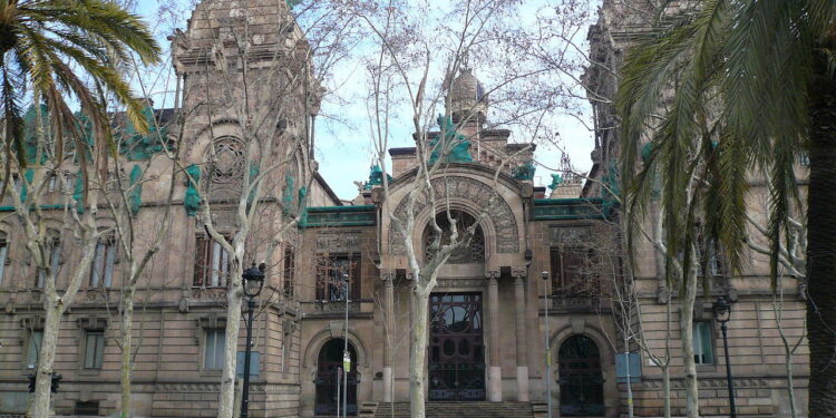 Una viguesa se enfrenta a 18 años de cárcel acusada de matar a un hombre en Barcelona