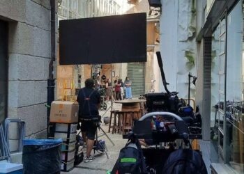 ‘Caldas, el Último Barco’ concluye su rodaje en Vigo pero el misterio sobre la serie sigue en el aire