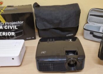 Una moto, una bici eléctrica, una aspiradora o una máquina de soldar: el botín de un detenido en A Guarda