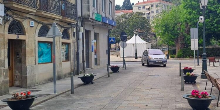 Circular por el casco histórico de Redondela se complica: arrancan nuevas restricciones