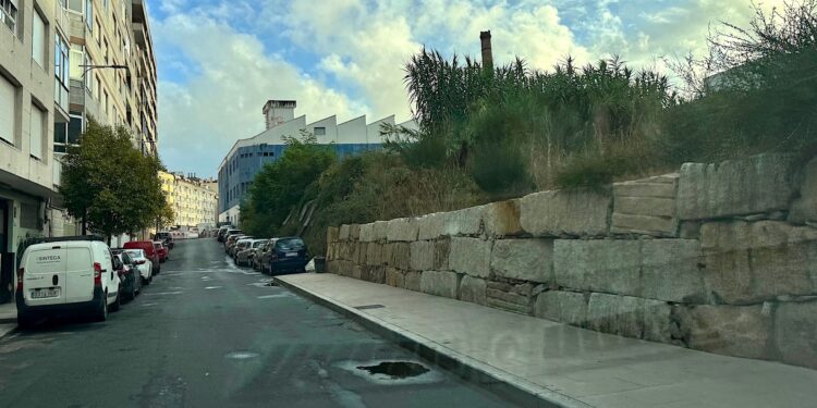 El silencio tapa los restos arqueológicos