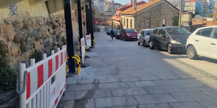 Nuevo cerco al tráfico en el Casco Vello de Vigo: más obras en el mirador del Paseo de Alfonso