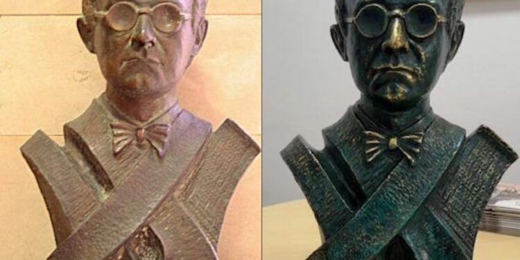 Profanación artística en O Porriño