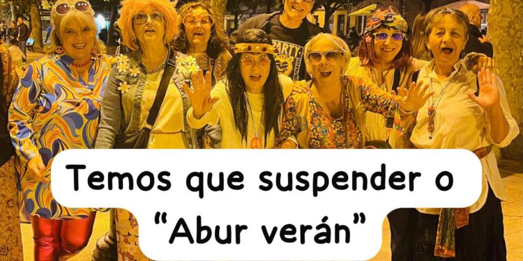 La lluvia fuerza la despedida más divertida (y nostálgica) del verano: no habrá guateque en Bouzas