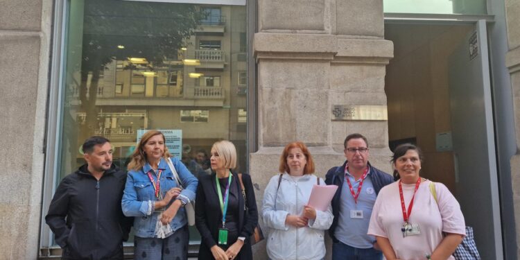 Más de 2.000 firmas para exigir que no se cierre el centro de salud de Nicolás Peña y López Mora