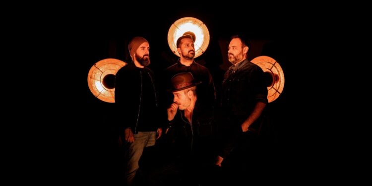 Eladio y Los Seres Queridos estrenan en formato físico su nuevo álbum homenaje