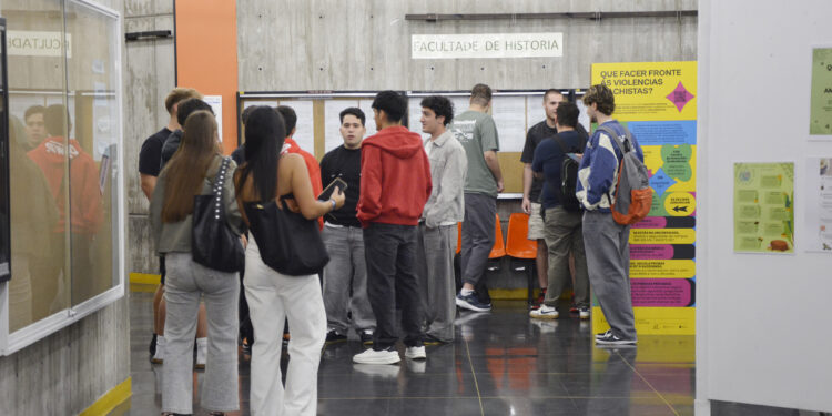 La UVigo inicia el curso con «magníficos» datos de matrícula a la espera de elegir nuevo rector