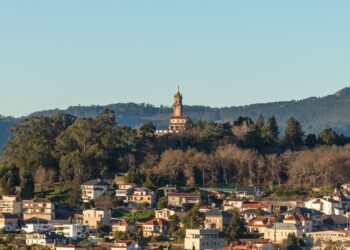 Vigo estrena iluminación en A Guía