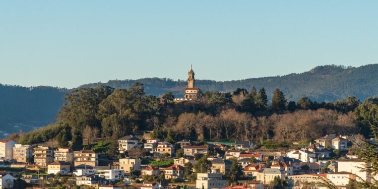 Vigo estrena iluminación en A Guía
