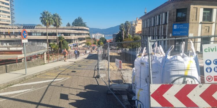 Vigo validará el peso de las rampas mecánicas en el Paseo de Granada: prueba de carga y corte de tráfico