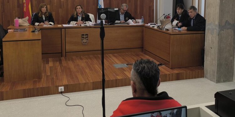 Un agresor sexual reincidente acepta 5 años de cárcel por violar a una mujer en la vía pública en Vigo