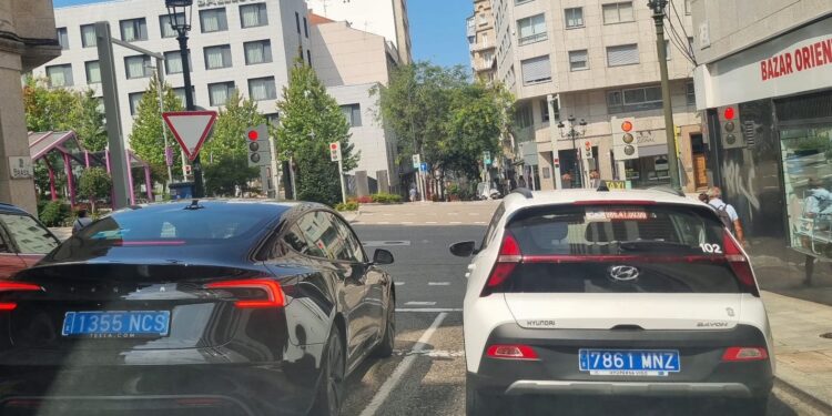 Convocan elecciones en Radio Taxi Vigo para acabar con la división interna en el sector