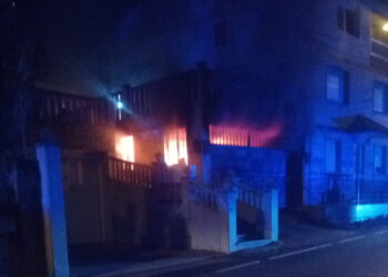 Dos policías locales de Vigo, Medalla al Mérito por intervenir en un incendio con tres menores