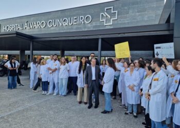 El personal del Álvaro Cunqueiro se rebela por una medida que pone en riesgo tu salud