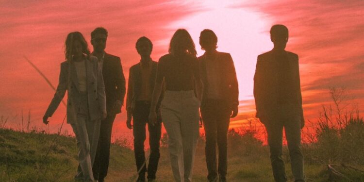 Rufus T. Firefly regresa a Vigo para incendiar el otoño con su directo