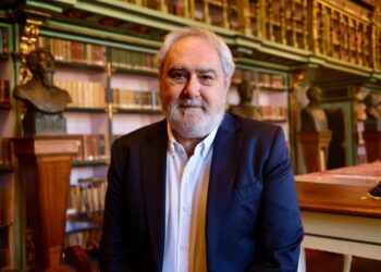 El catedrático Ernesto González Seoane, nuevo académico de número de la Real Academia Galega