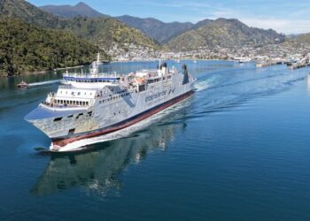 El «ferry gafado» de Barreras se despide tras 26 años de averías épicas