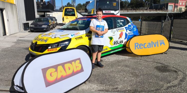 Un niño de 9 años de Vigo ha diseñado el coche más bonito del Rally San Froilán