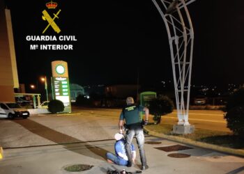 Detenido un hombre tras ser sorprendido intentando robar en una gasolinera
