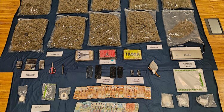 Cae una banda organizada para vender grandes cantidades de droga en Galicia y norte de Portugal