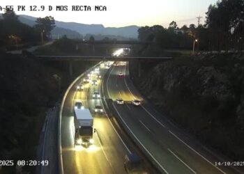‘Déjà vu’ en la A55: dos accidentes colapsan la autovía en sentido Vigo