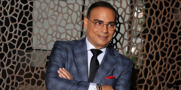 El Caballero de la Salsa llega a Vigo por Navidad