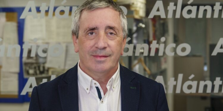 La Asociación de Periodistas concede el Premio Bernal a Julio Rodríguez, director de Atlántico Diario