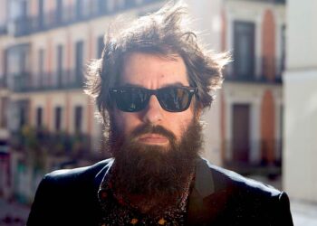 Miguel Marcos: «No existe la canción perfecta, pero sí el viaje que emprendemos hacia ella»