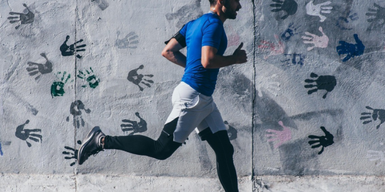 Zapatillas de «running»: diferencia con las de «jogging», ejemplos reales y dudas resueltas sobre correr con hernias discales