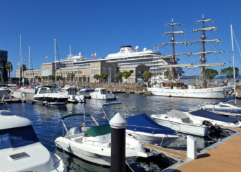 El Puerto alerta de que la tasa turística pondría «en riesgo» el tráfico de cruceros en Vigo