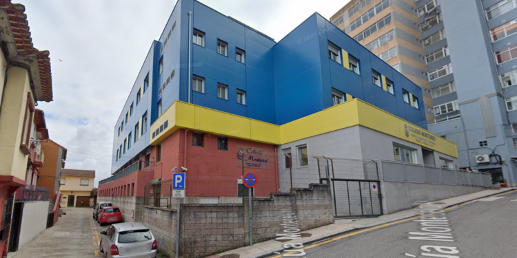 El colegio Monterrey de Vigo sanciona a cinco alumnos tras la denuncia de la familia de una niña