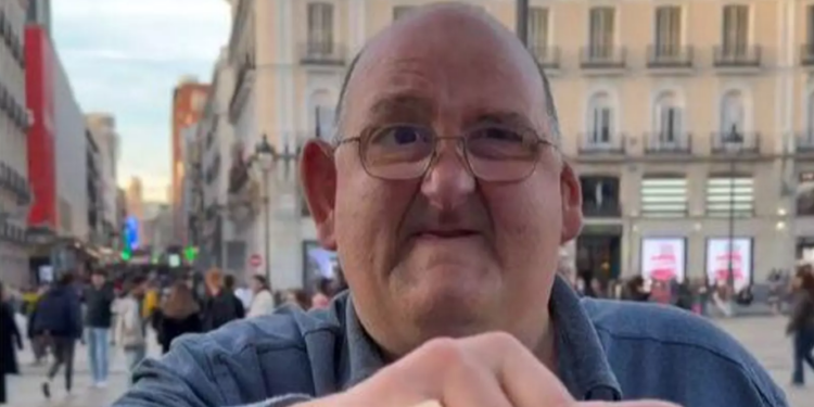 Vigo prohíbe la actuación de ‘El Dandy de Barcelona’ por falta de licencia e incumplir la ley de espectáculos