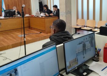 Se enfrenta a más de 11 años de cárcel en Vigo por supuestas agresiones sexuales a su nieta menor