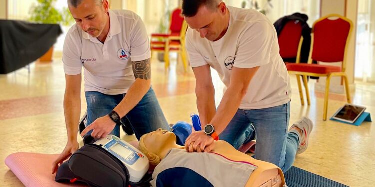 ¿Qué tenemos que hacer si vemos a alguien boquear como un pez fuera del agua?