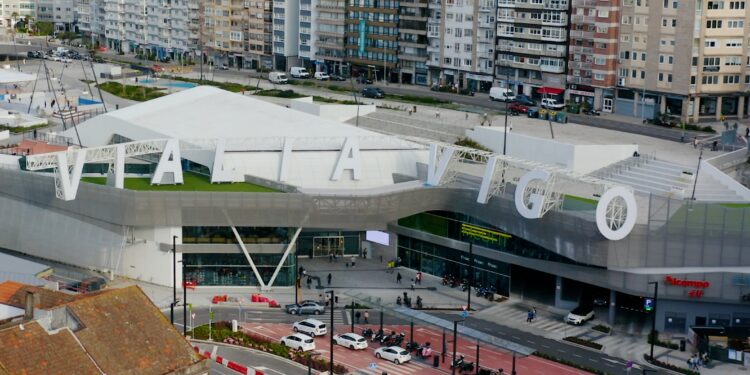 El «emblemático» proyecto de la estación de tren de Vialia Vigo, galardonado en París