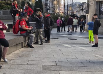 Xuso Jones graba en el corazón festivo de Vigo el nuevo «Lo Sabe, No Lo Sabe»