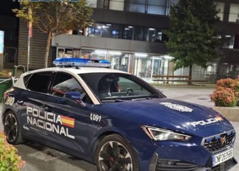 La Policía Nacional evita el suicidio de dos personas en Vigo en dos intervenciones distintas