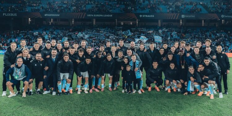 Una avería en el avión complica los planes de Giráldez