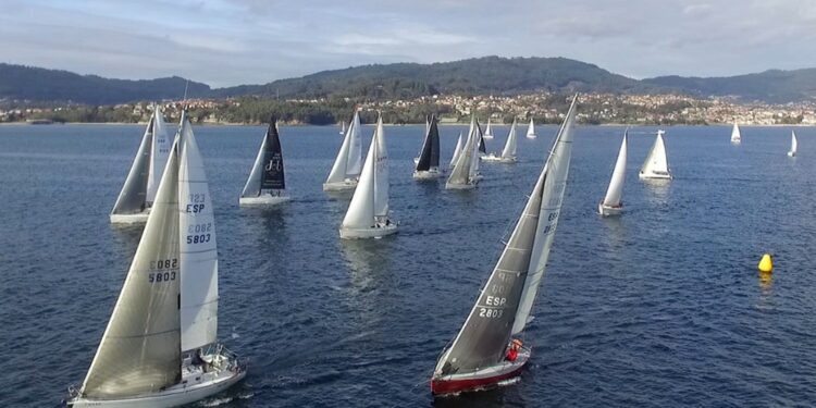 Tensión en el agua: la Liga de Otoño Cíes – Rande alcanza su ecuador