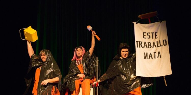 Dramaturxias Itinerantes regresa a Vigo con dos voces femeninas que cuestionan el poder y la opresión