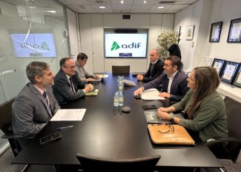 Acuerdo entre Adif y Diputación para ceder el tramo ferroviario que se transformará en senda verde